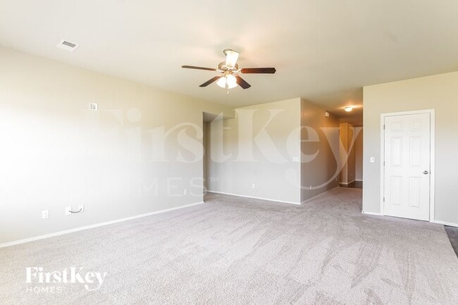 240 Hillcrest Dr