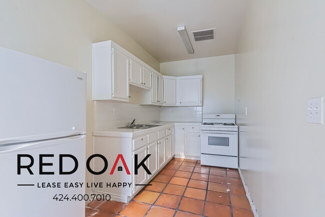 Photo - 835 S Oxford Ave Unit 202