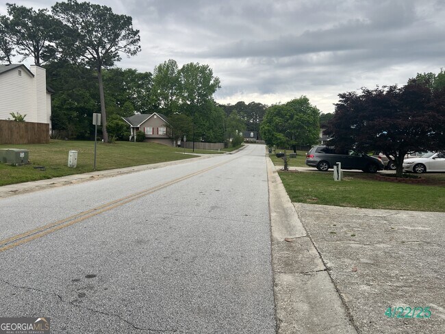 Photo - 716 Wilkes Dr