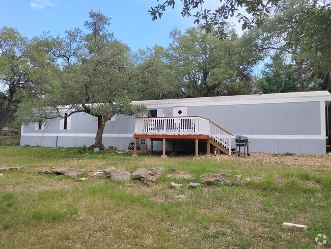 Building Photo - 750 Oak Meadows Rental