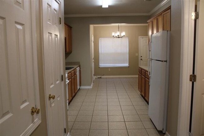 Photo - 205 N McGuire Ave