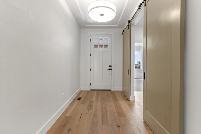 Photo - 4646 S Selatir Way