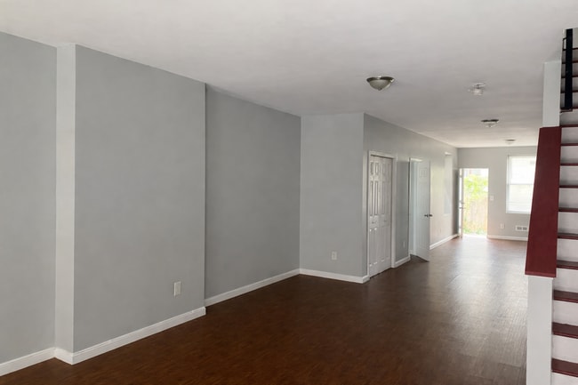 Photo - 2132 N 32nd St