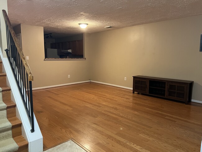 Photo - 1412 Nestlewood Ct