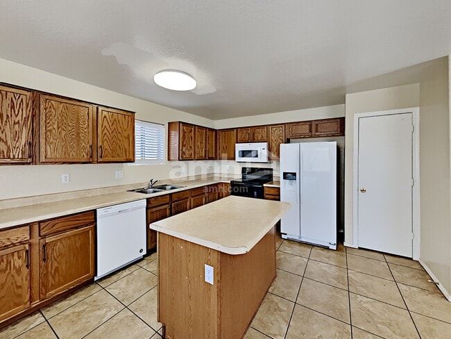 Photo - 7221 S 37th Dr