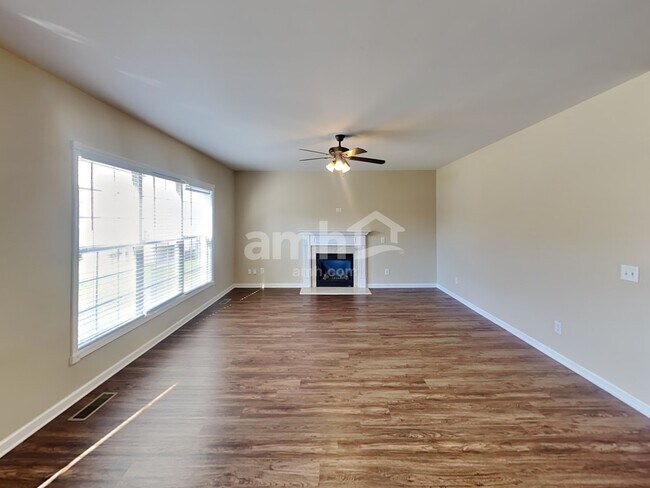 Photo - 116 Ruland Cir