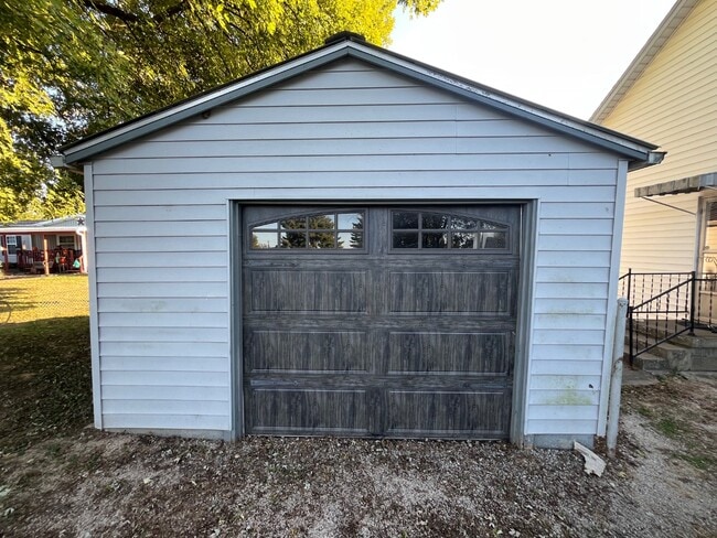 Photo - 314 N Spring St