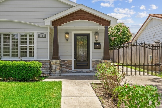Photo - 1705 Althea Dr