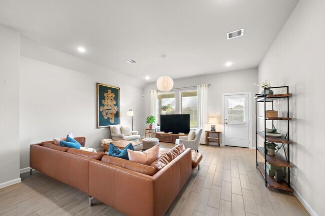 Photo - 29330 Sweet Orange Ct