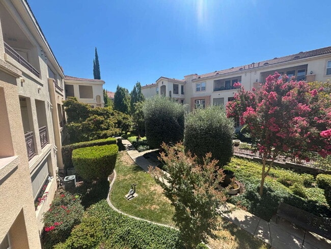 Photo - Beautiful 2 Bed, 2 Bath Apartment Home in The Phoenician – Resort-Style Living in Roseville! Unit 527