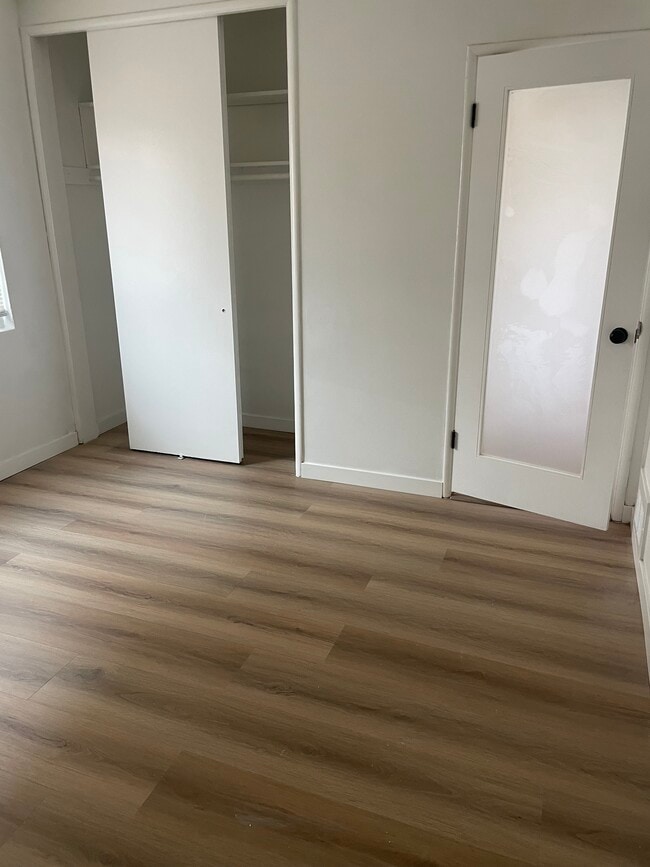 Building Photo - 4247 W Slauson Ave Unit 5117