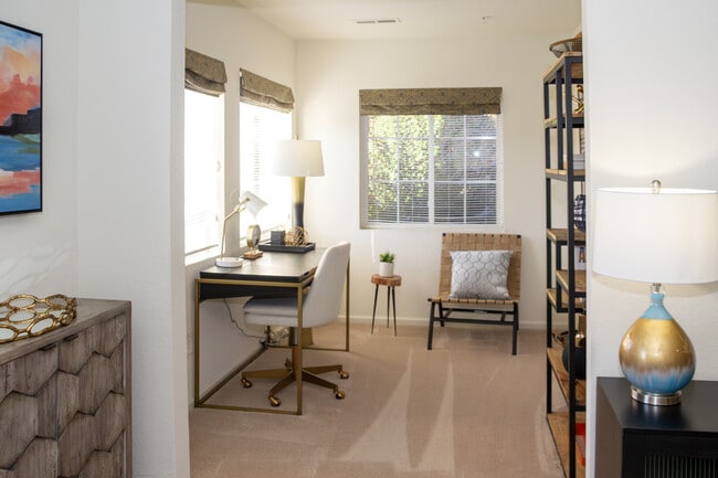 2 habitaciones, 2 baños - 1035 pies cuadrados - Estudio - Copper Mill Village