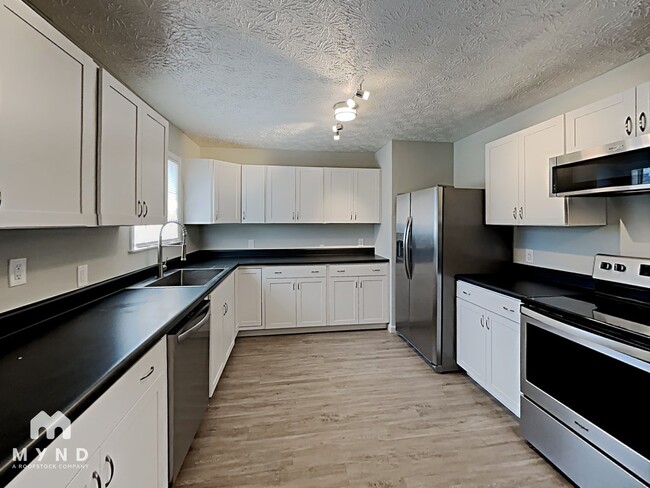 Photo - 115 Carver St