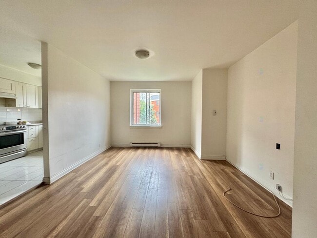 Photo - 341 Bd Graham