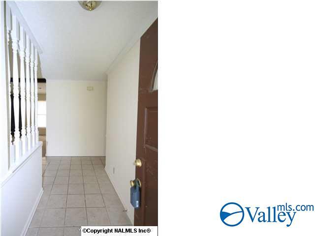 Photo - 1503 Cobblestone Cir SE