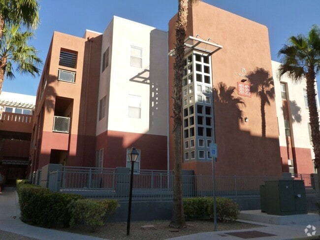 Building Photo - 71 E Agate Ave Unit 201 Rental