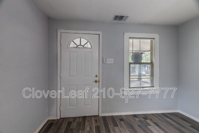 Photo - 631 Potomac St