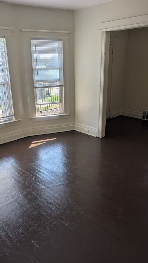 Photo - Euclid 2 Unit 894 W. Euclid