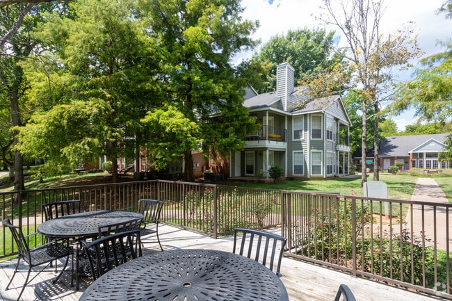 Outdoor Seating