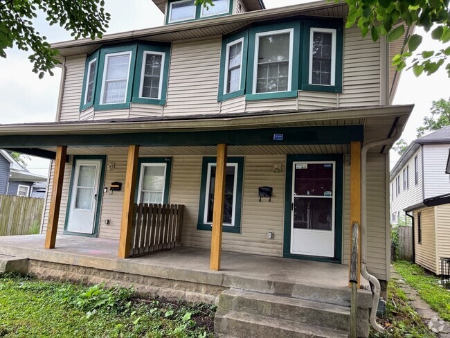Building Photo - 2305 N Kenwood Ave Rental