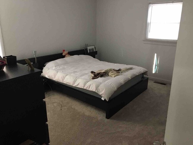 Photo - 112 Camelot Ct