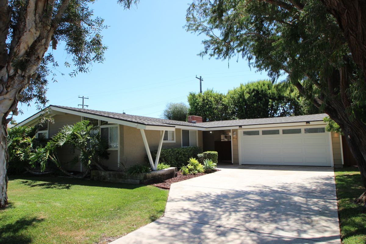 Photo - 263 Hanover Dr