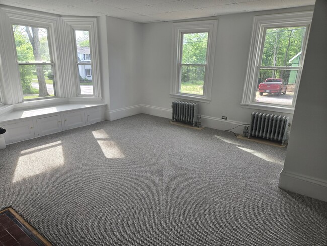 147 Union St Unit 1F
