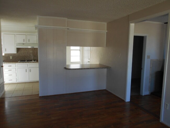 Photo - 3/1 Brick home on corner lot in Shallowater