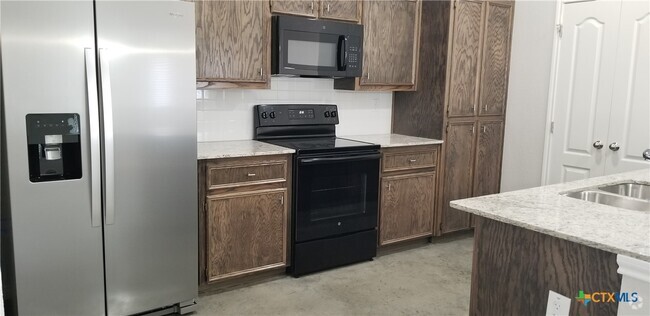 Building Photo - 1815 Ute Trail Rental