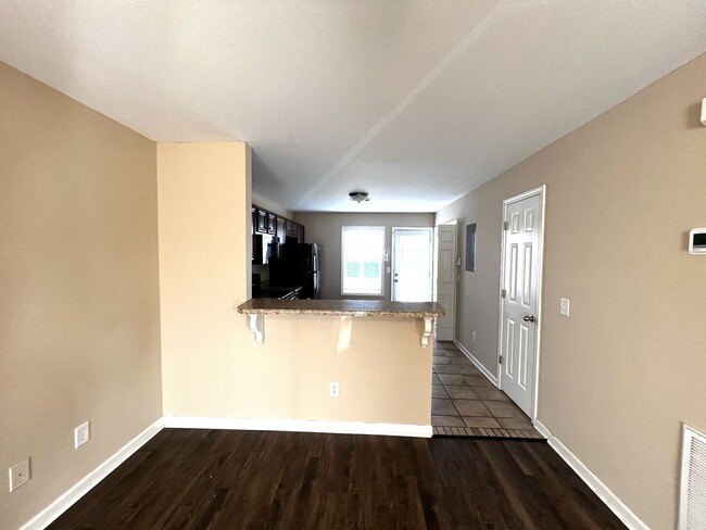769 Cherrybark Ln