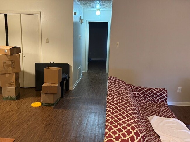 Photo - SUBLEASE AVAILABLE DECEMBER 1st Cute 2 bed...
