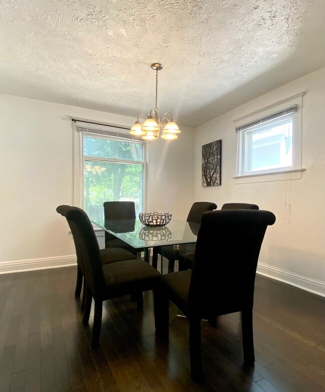 Dining Room - 120 Lathrop St