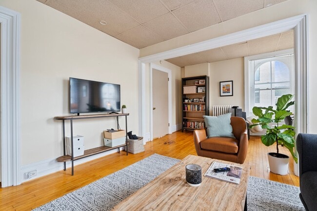 Photo - 102 N Tioga St