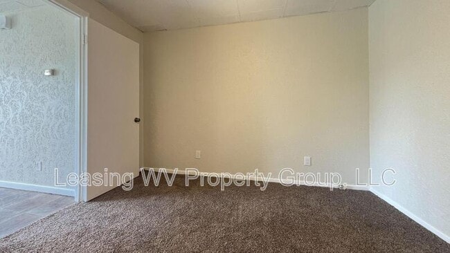 Photo - 139 Clayton Ave Unit 6B