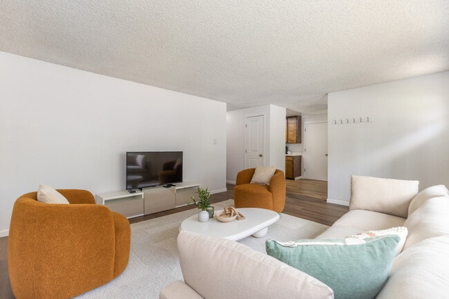 Photo - 15706 Ash Way Unidad ID1234677P