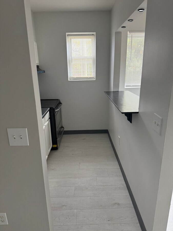 Photo - Mayflower Apartments Unit Apt 830E