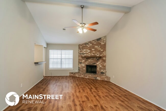 Photo - 173 Maple Branch St