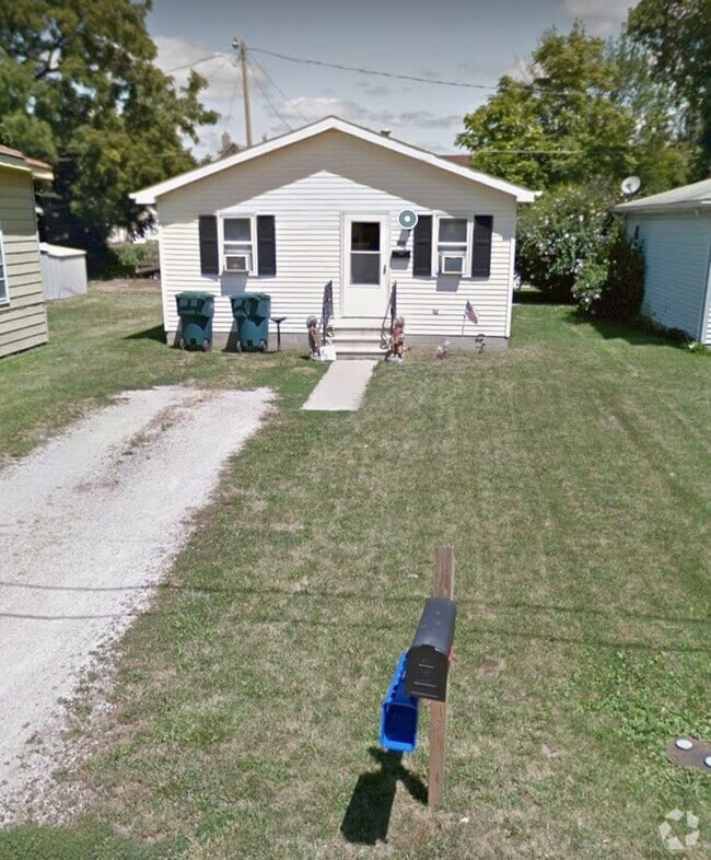 Building Photo - 1320 E Adams St Rental