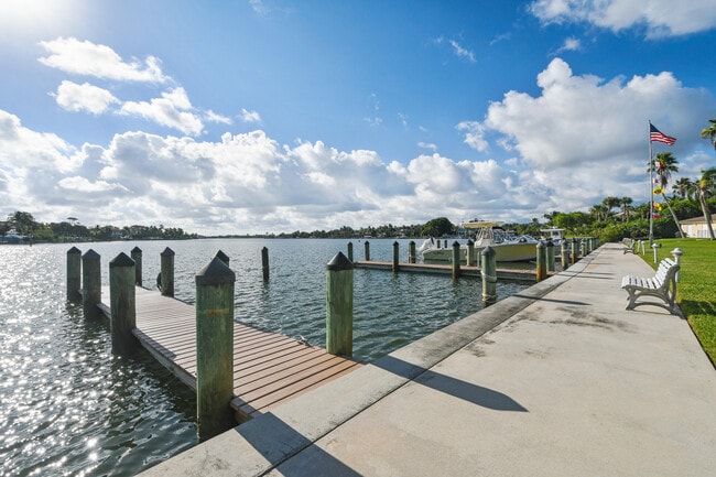 Photo - 478 Tequesta Dr Unit 210