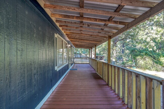 Photo - 14287 Forest Cir