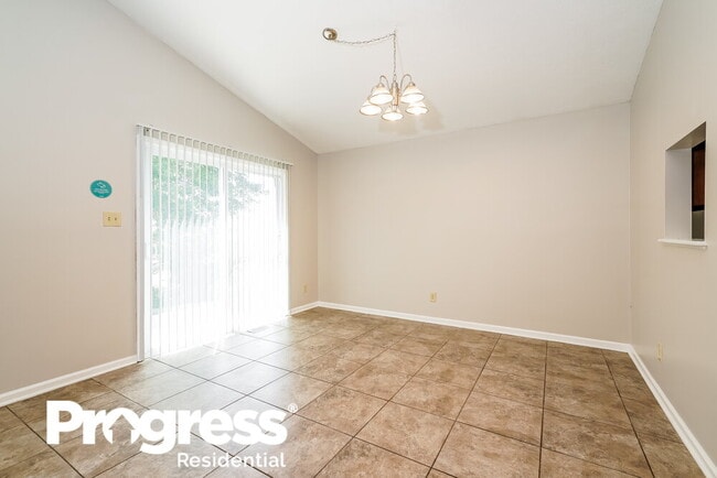 Photo - 451 Meadowlark Dr