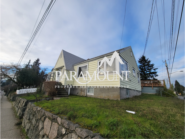 Cute and Cozy 1 Bedroom in Bremerton! - Cute and Cozy 1 Bedroom in Bremerton! House