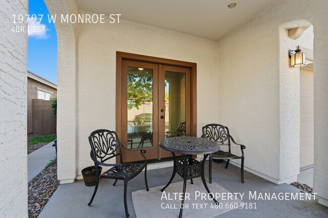 Photo - 19797 W Monroe St