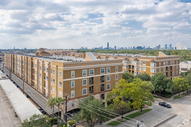 Residences at Gramercy