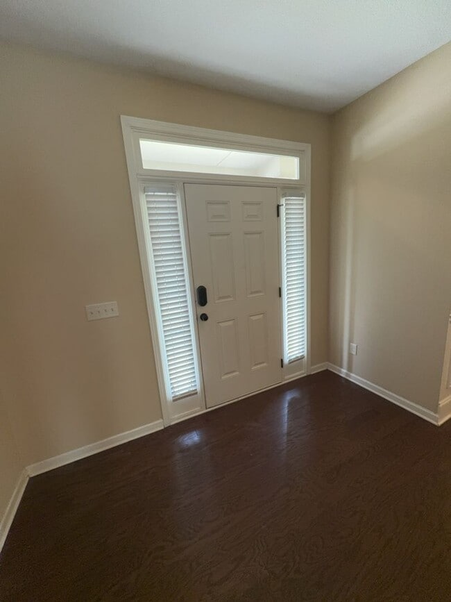 Photo - 9300 Yarbrough Rd