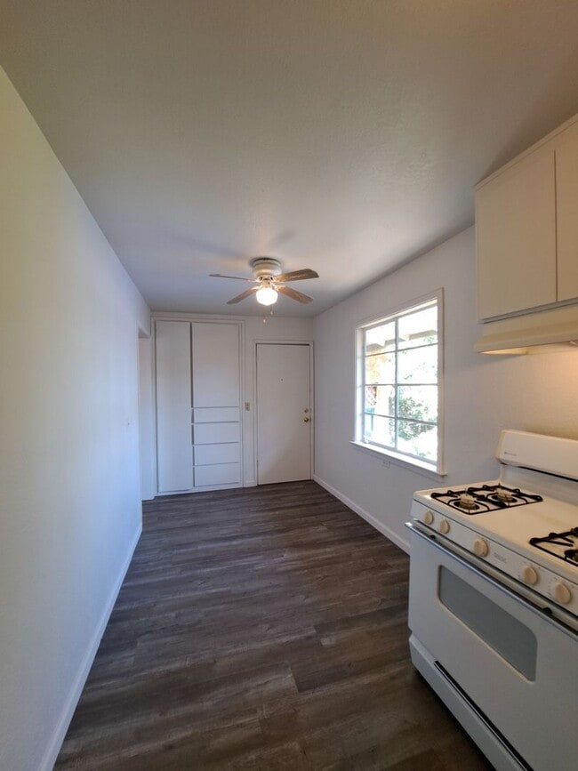 Photo - 1291-1295 N. Fruit Ave. (Duplex) Unit 1291