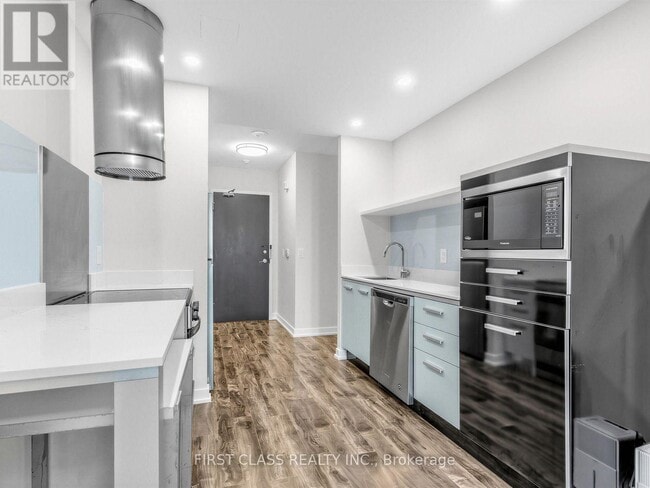 Photo - 38 Dan Leckie Way Unit 715