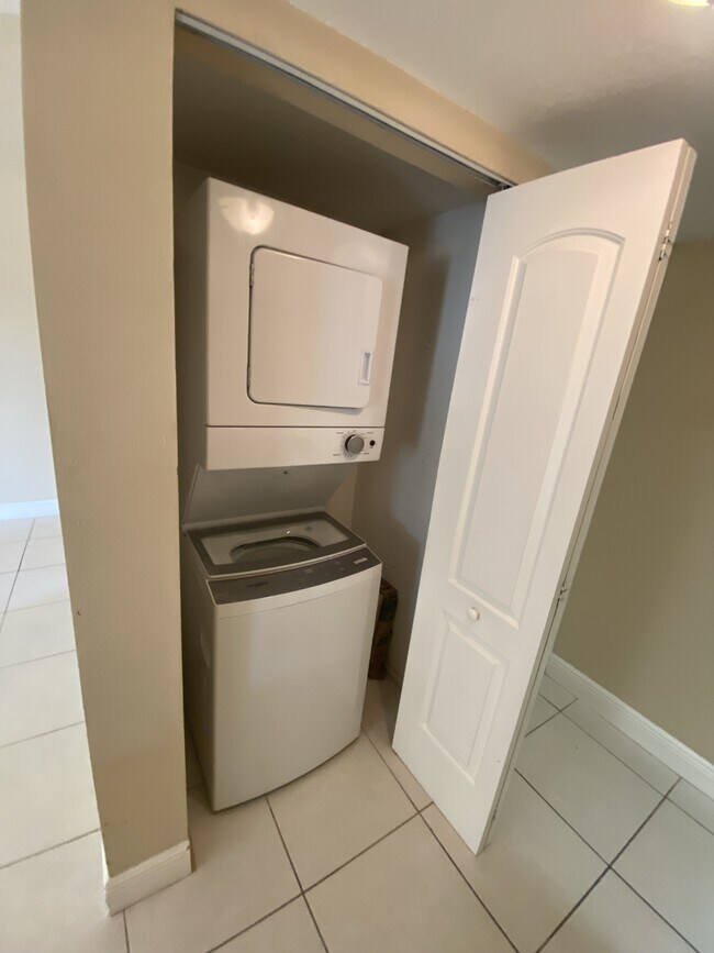 Photo - 2667 NW 33rd St