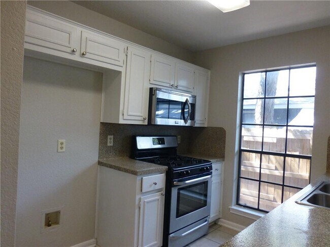 Photo - 2514 Howellwood Way