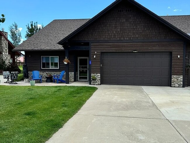 Photo - Wedgewood Villas